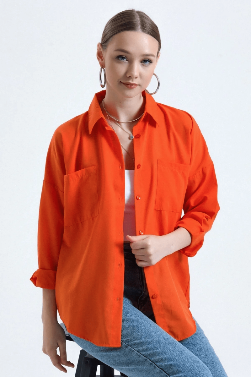 Kadın Turuncu Cepli Oversize Uzun Basic Poplin Gömlek Kadın Turuncu Cepli Oversize Uzun Basic Poplin Gömlek